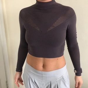Fabletics longsleeve crop top